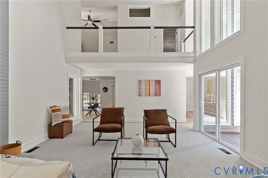 3000 River Hills Ter