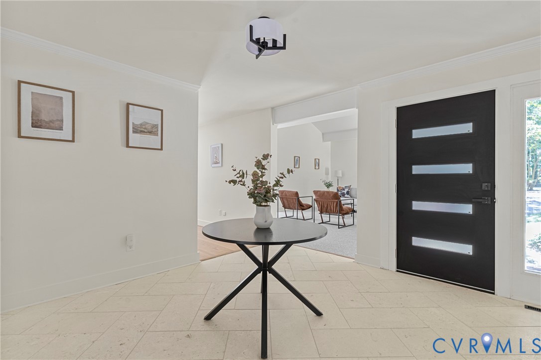 3000 River Hills Ter