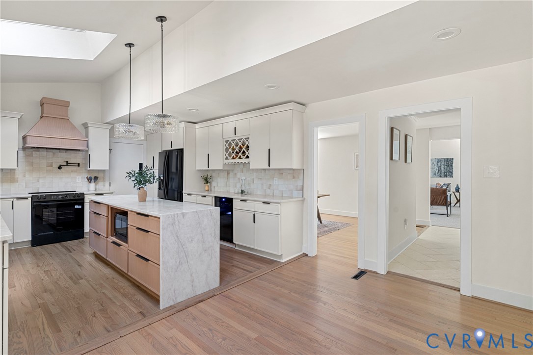 3000 River Hills Ter