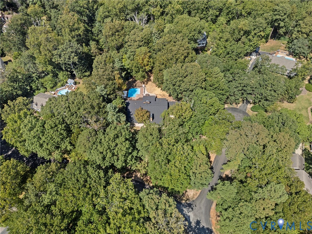 3000 River Hills Ter