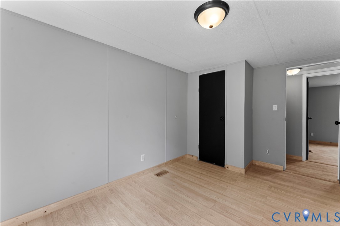 51 Deerfield Acres Dr