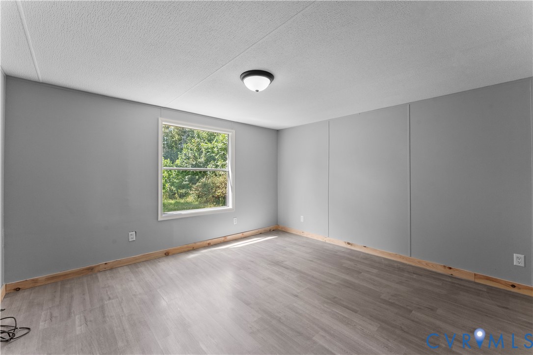 51 Deerfield Acres Dr