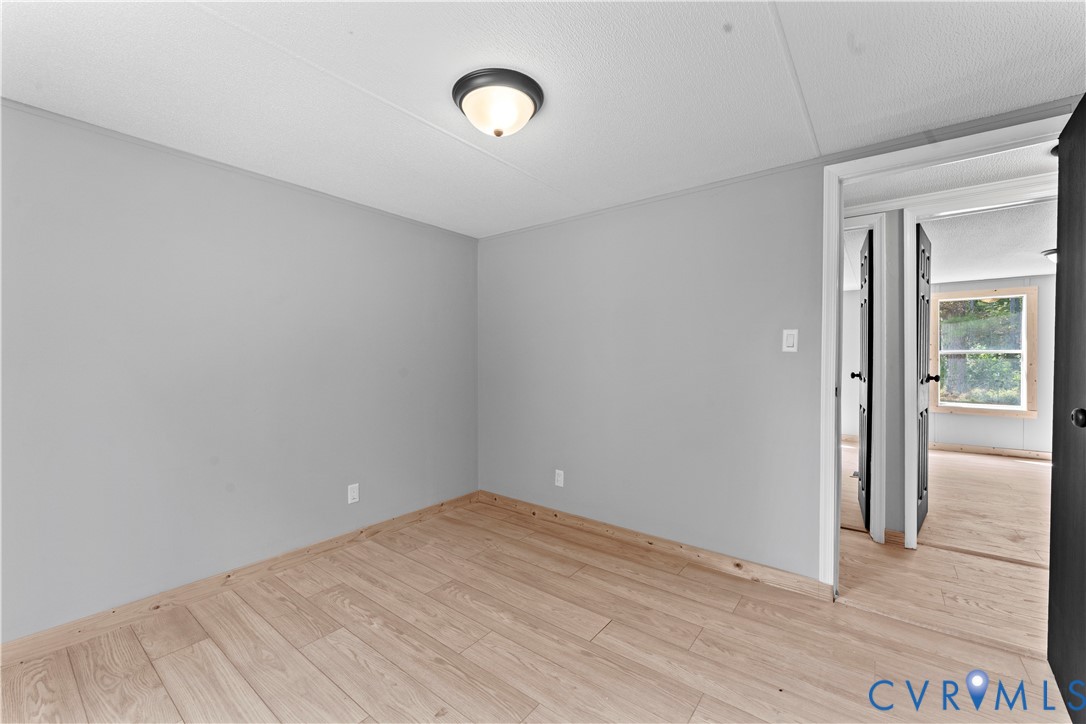 51 Deerfield Acres Dr