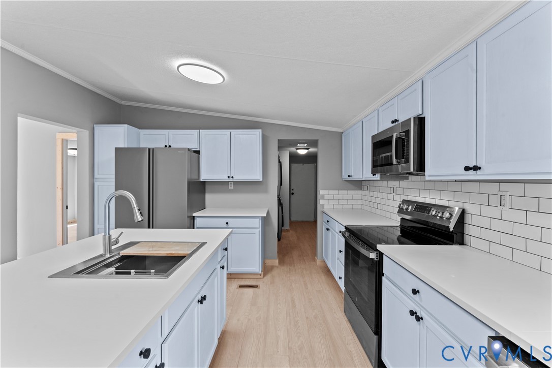 51 Deerfield Acres Dr