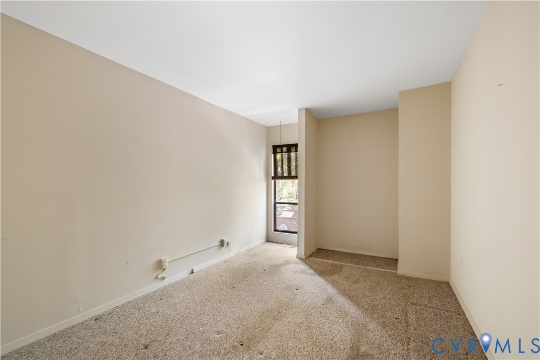 11735 S Briar Patch Dr