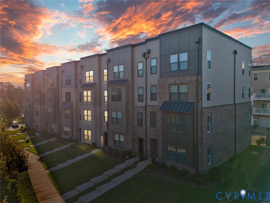 2648 Lassen Walk Unit#A