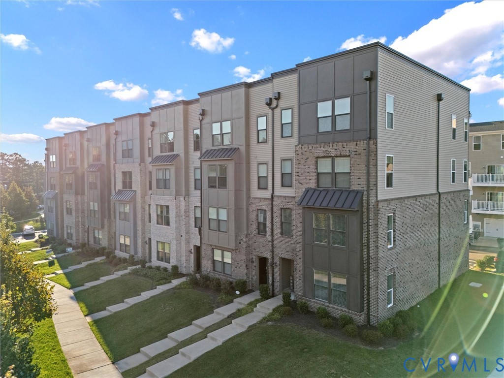 2648 Lassen Walk Unit#A