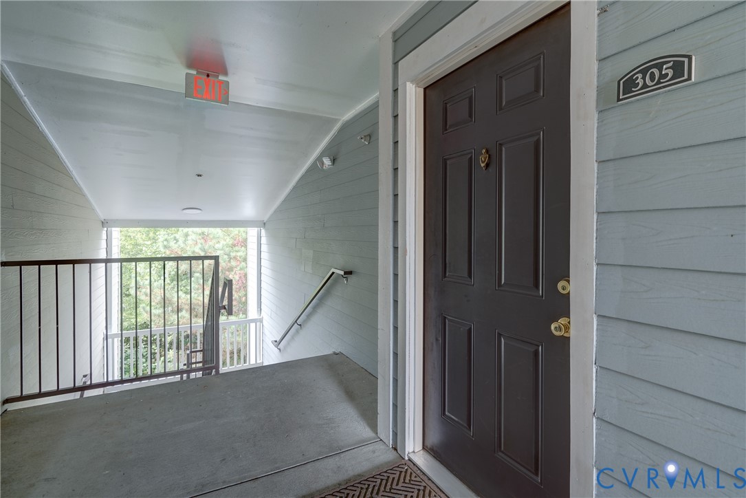 734 Bristol Village Dr Unit#305