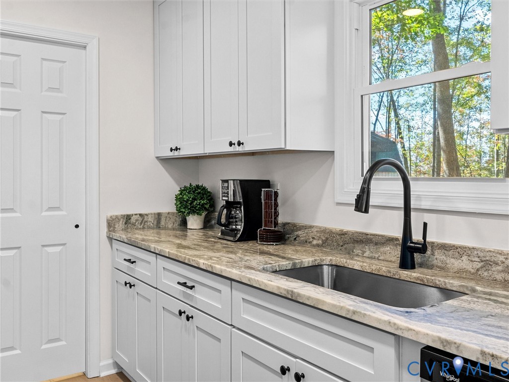 4836 Powhatan Lakes Rd