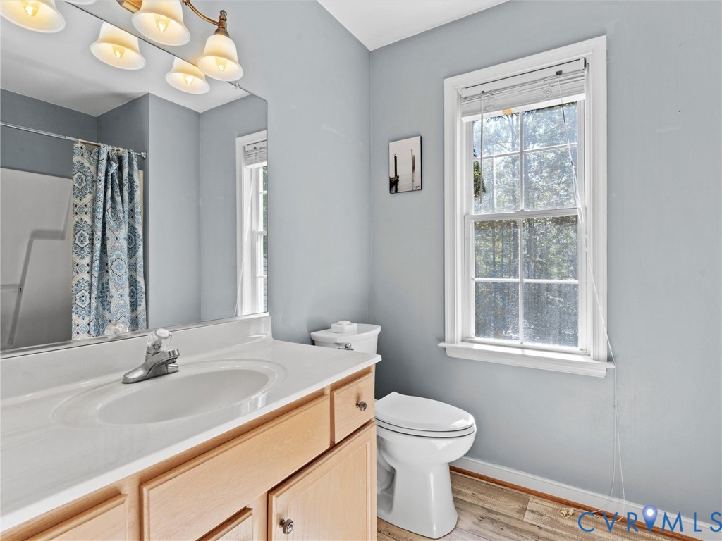 3928 Fighting Creek Dr