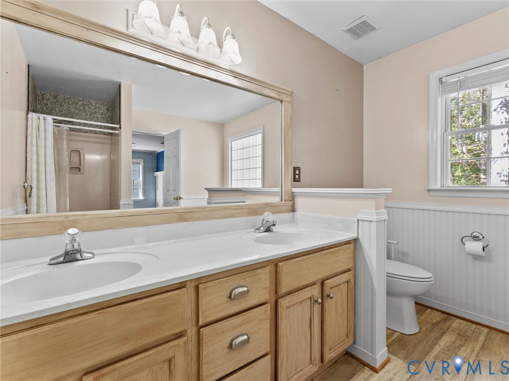 3928 Fighting Creek Dr