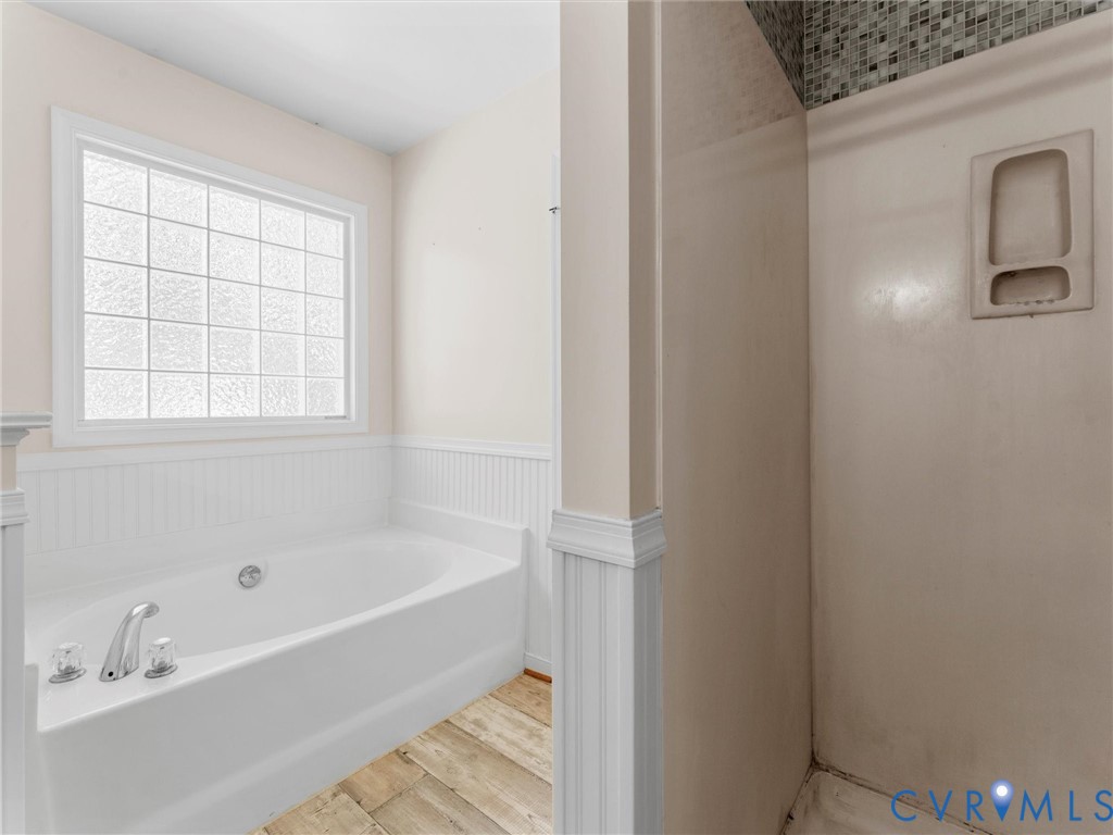 3928 Fighting Creek Dr