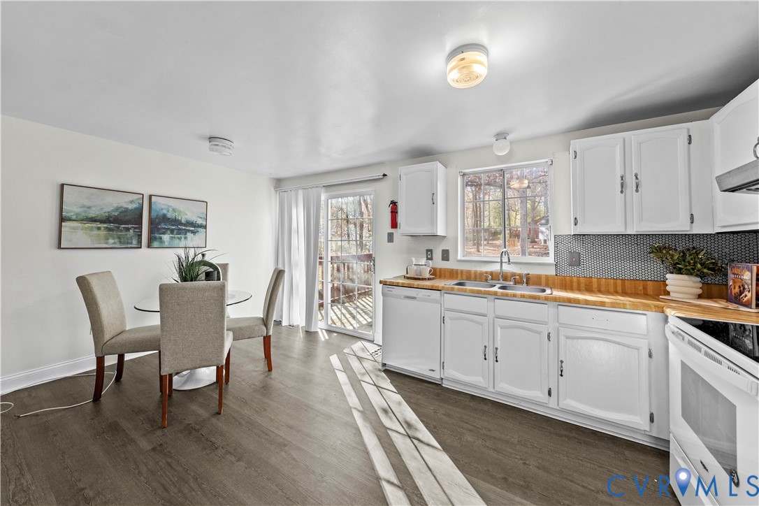 1730 Mountain Pine Blvd