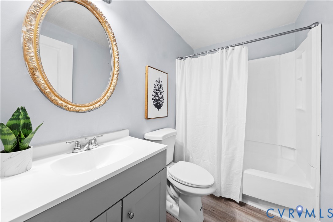 1730 Mountain Pine Blvd