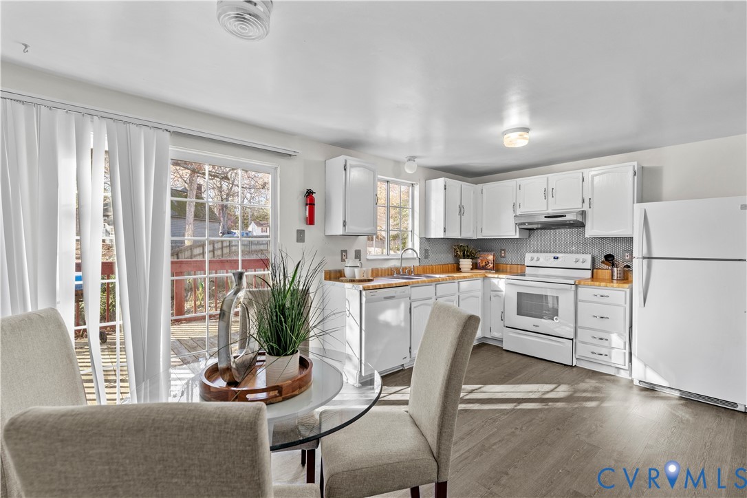 1730 Mountain Pine Blvd