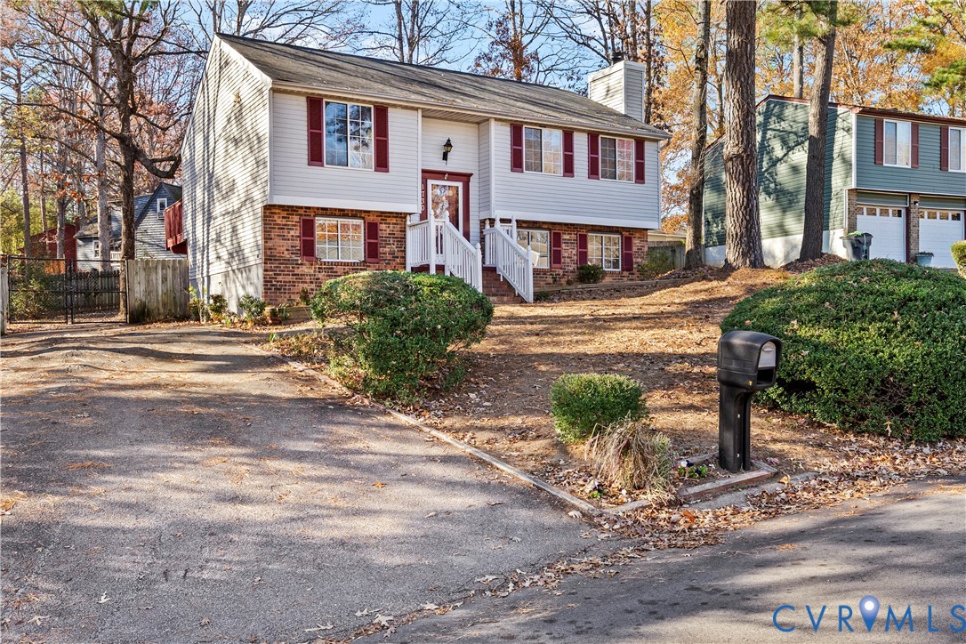 1730 Mountain Pine Blvd