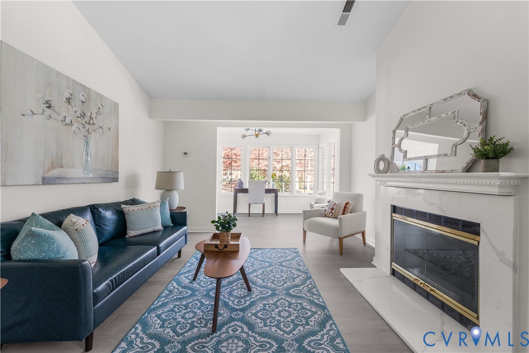 4601 Four Seasons Ter Unit#F