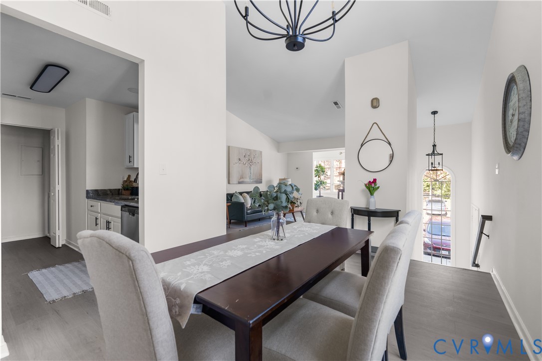 4601 Four Seasons Ter Unit#F