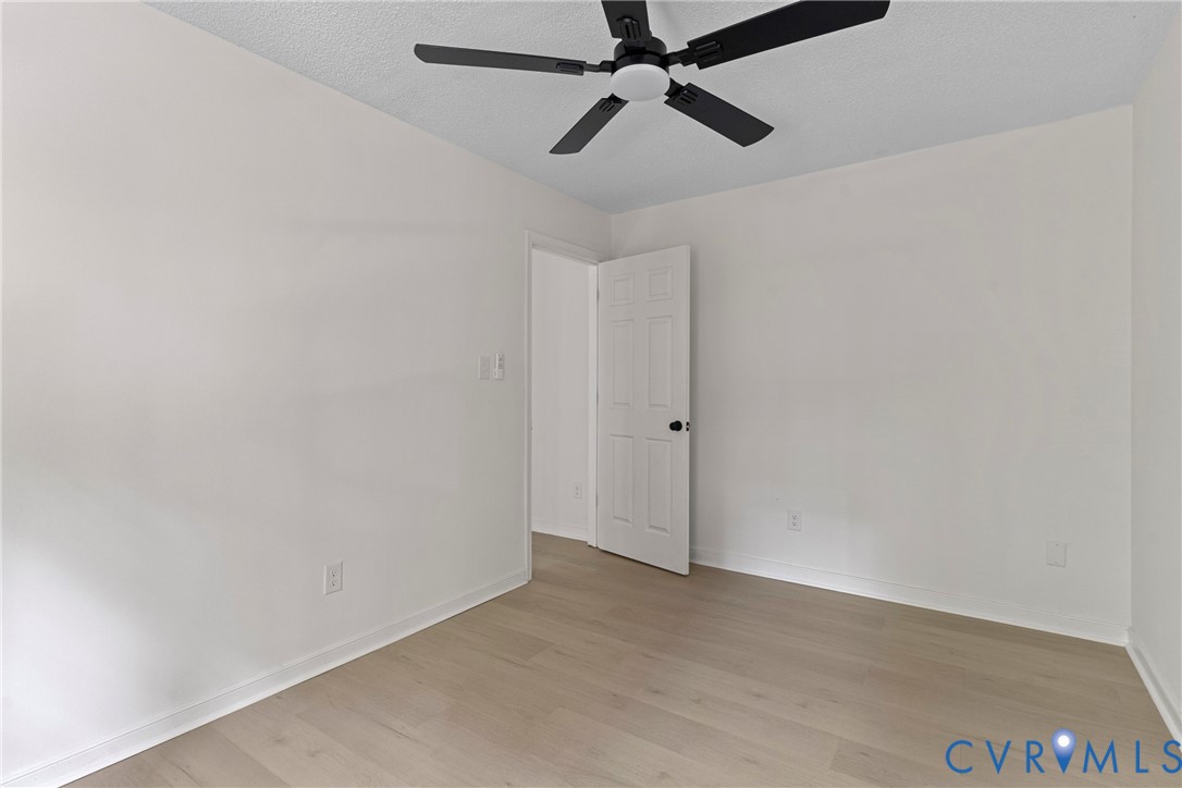 15223 Providence Woods Ln