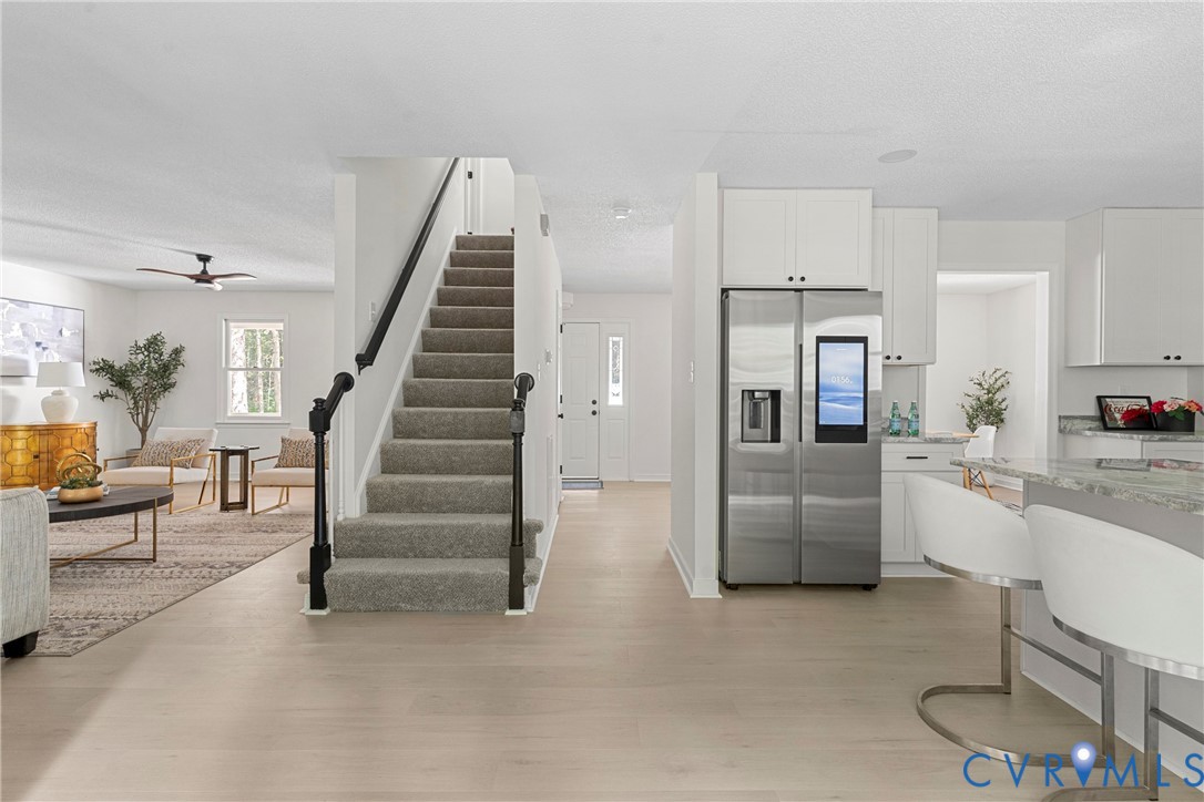 15223 Providence Woods Ln