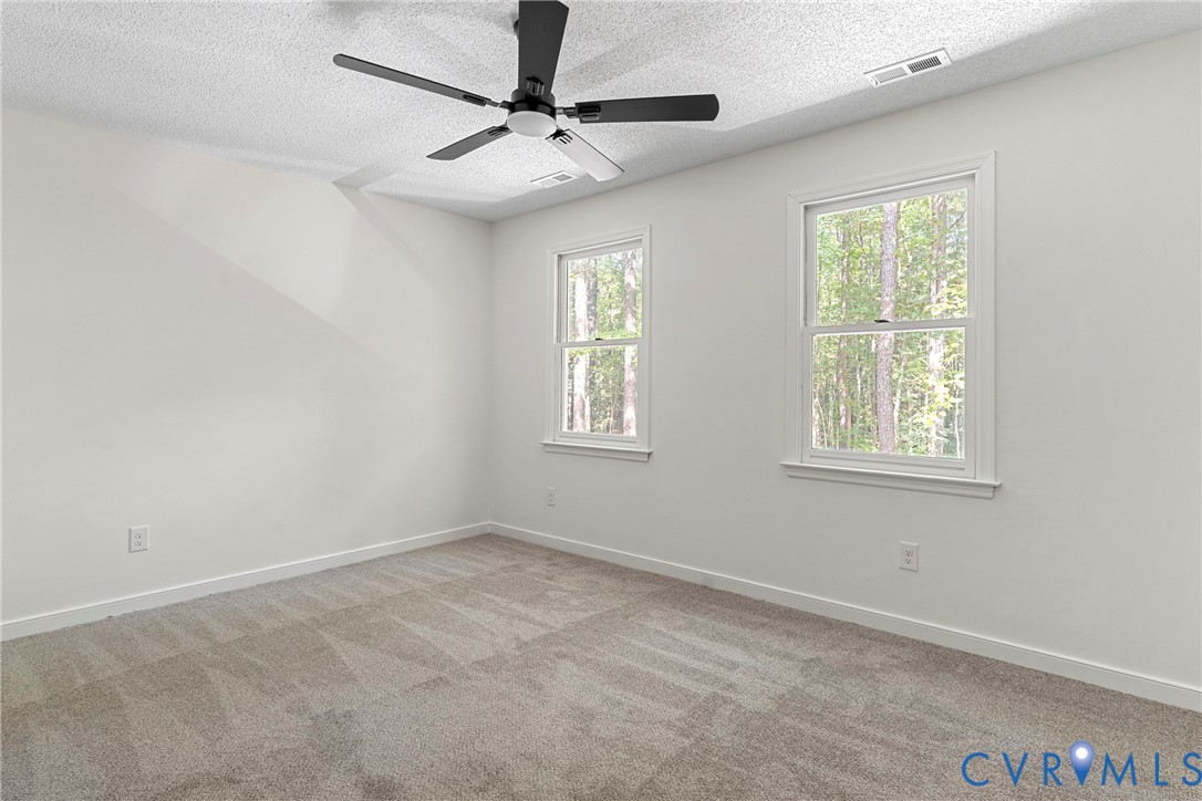 15223 Providence Woods Ln