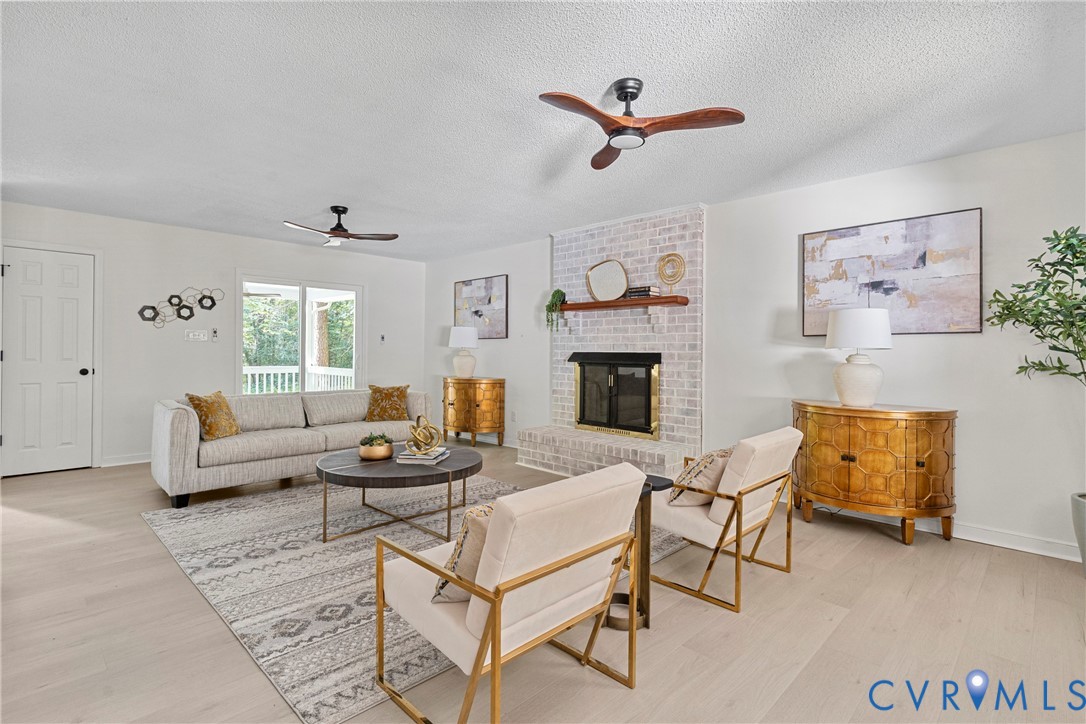 15223 Providence Woods Ln