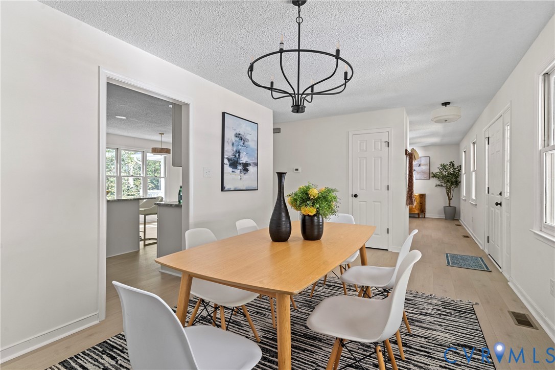 15223 Providence Woods Ln