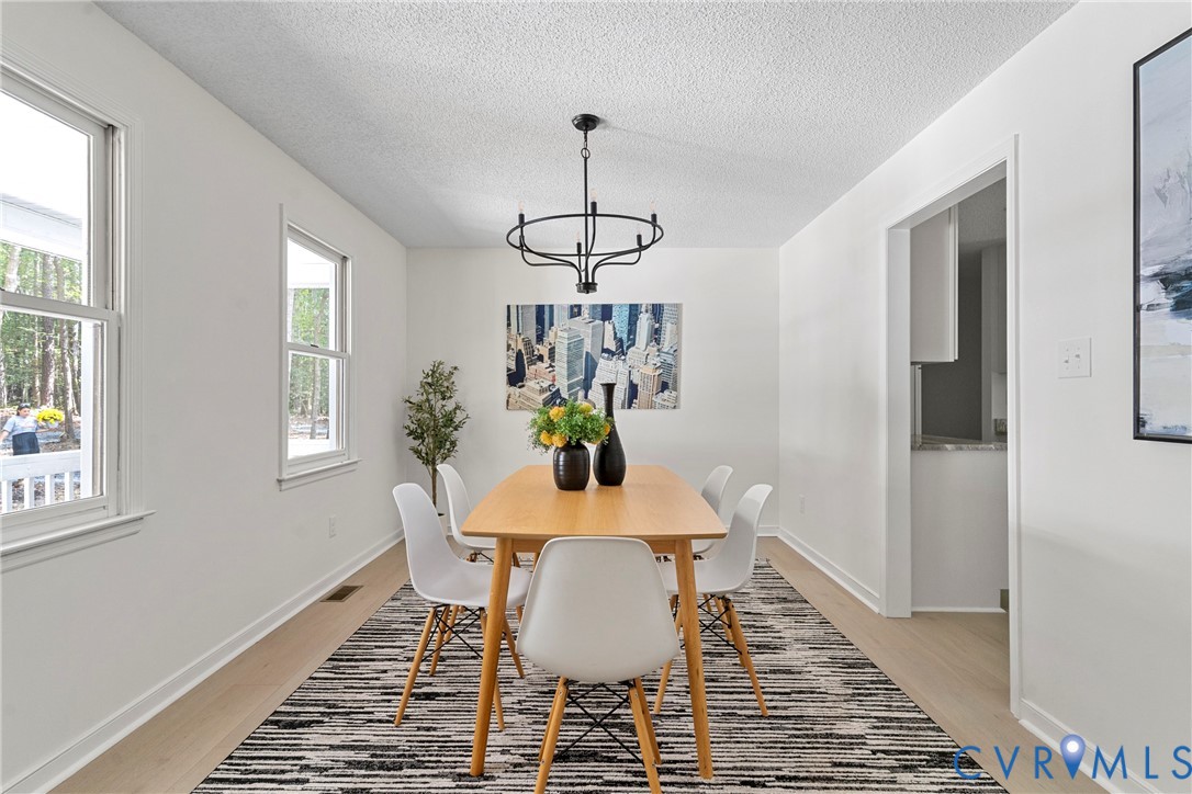 15223 Providence Woods Ln