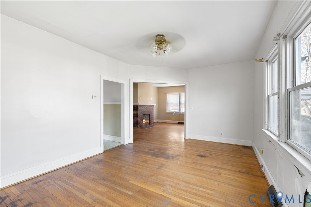1720 Lamar Ave