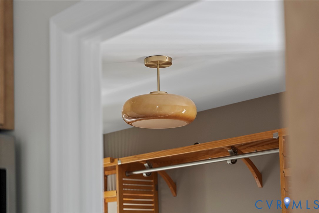 7301 Native Dancer Dr