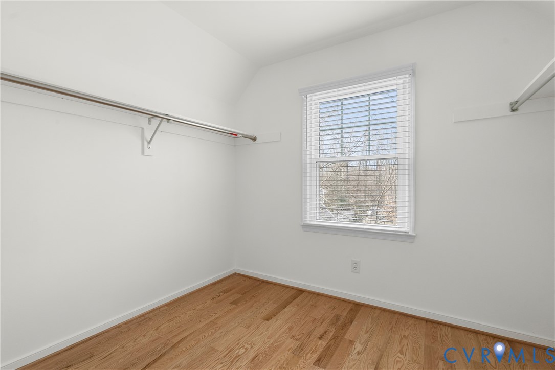 7301 Native Dancer Dr