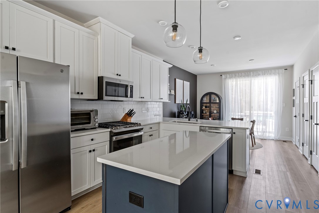 1303 Ewing Park Loop