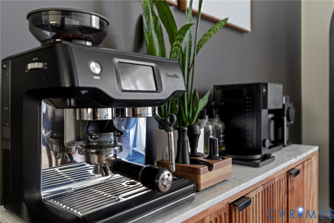 1303 Ewing Park Loop