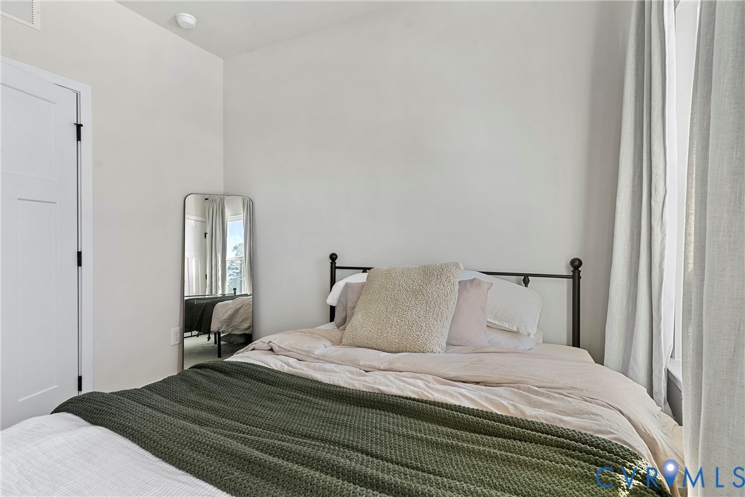 1303 Ewing Park Loop