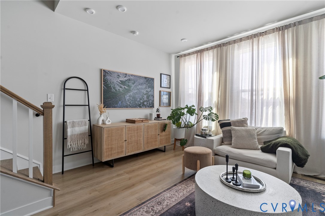 1303 Ewing Park Loop