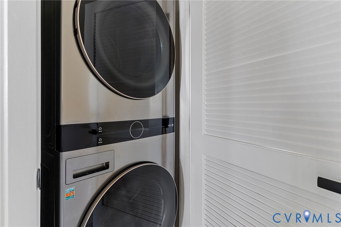 1303 Ewing Park Loop