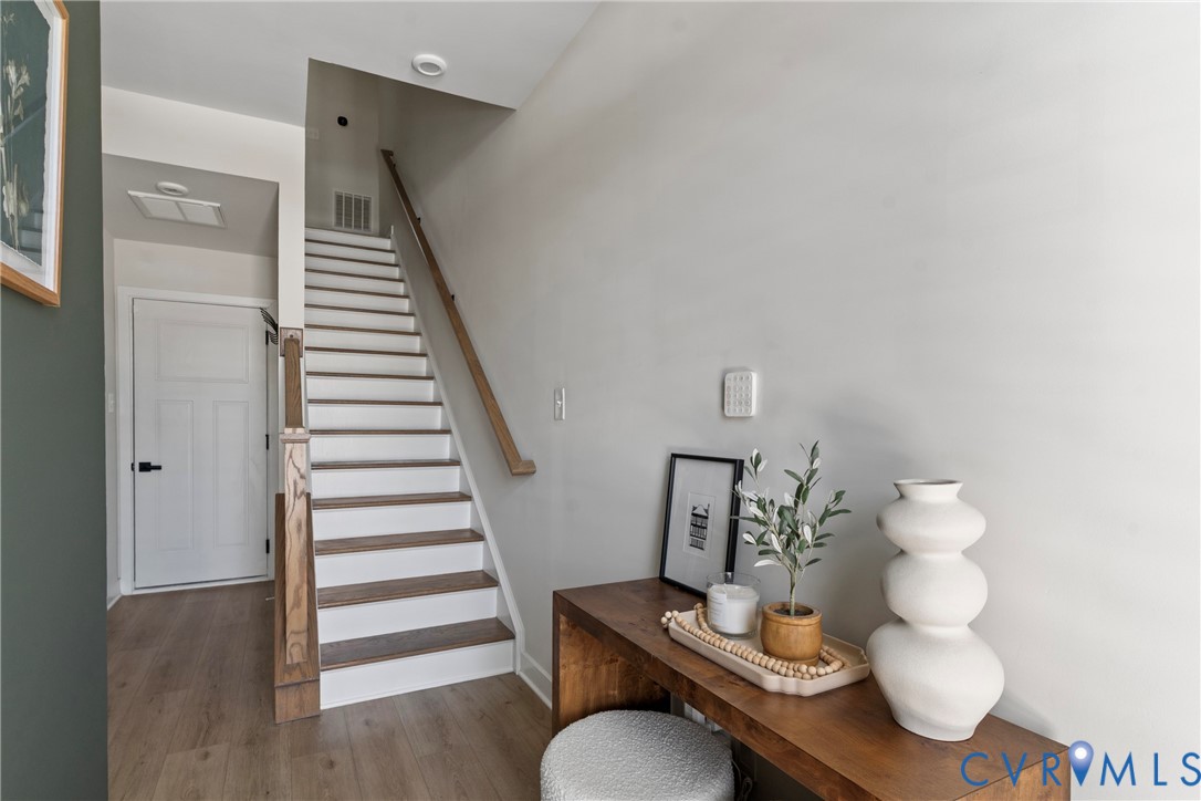 1303 Ewing Park Loop