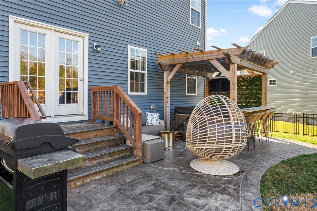 6800 Stafford Park Dr