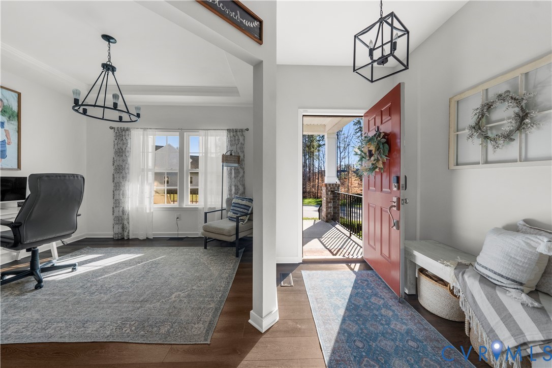 6800 Stafford Park Dr