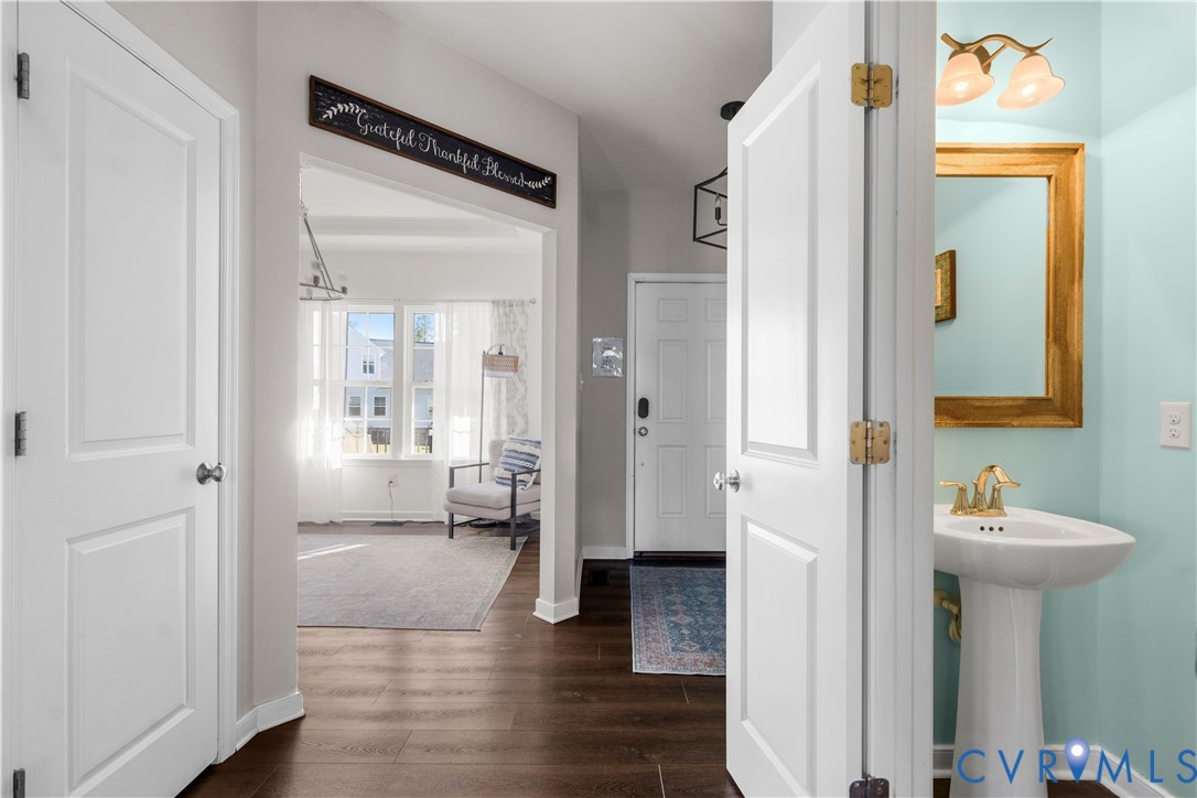 6800 Stafford Park Dr