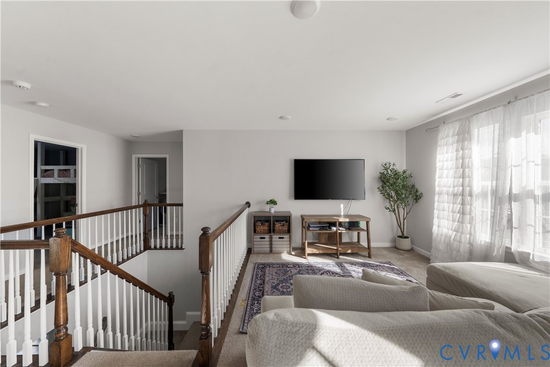 6800 Stafford Park Dr