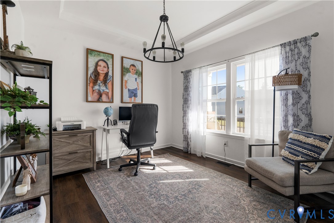 6800 Stafford Park Dr