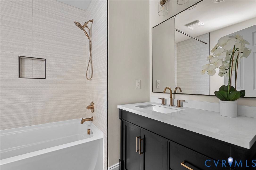 8303 Bon Air Station Ct