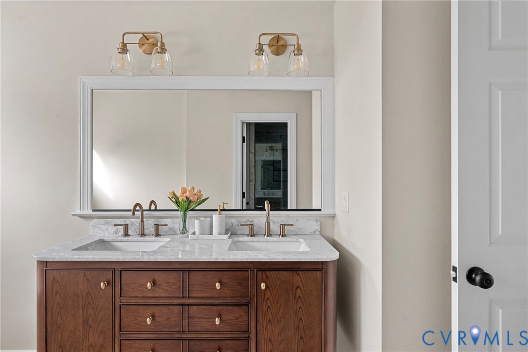 8303 Bon Air Station Ct