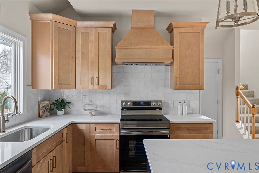 8303 Bon Air Station Ct