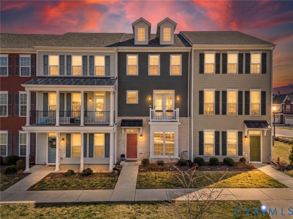 421 Randolph View Dr