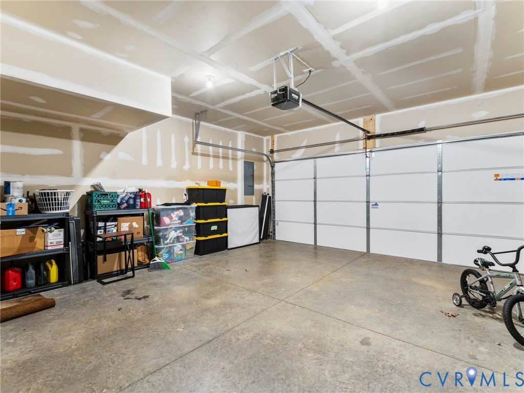 421 Randolph View Dr