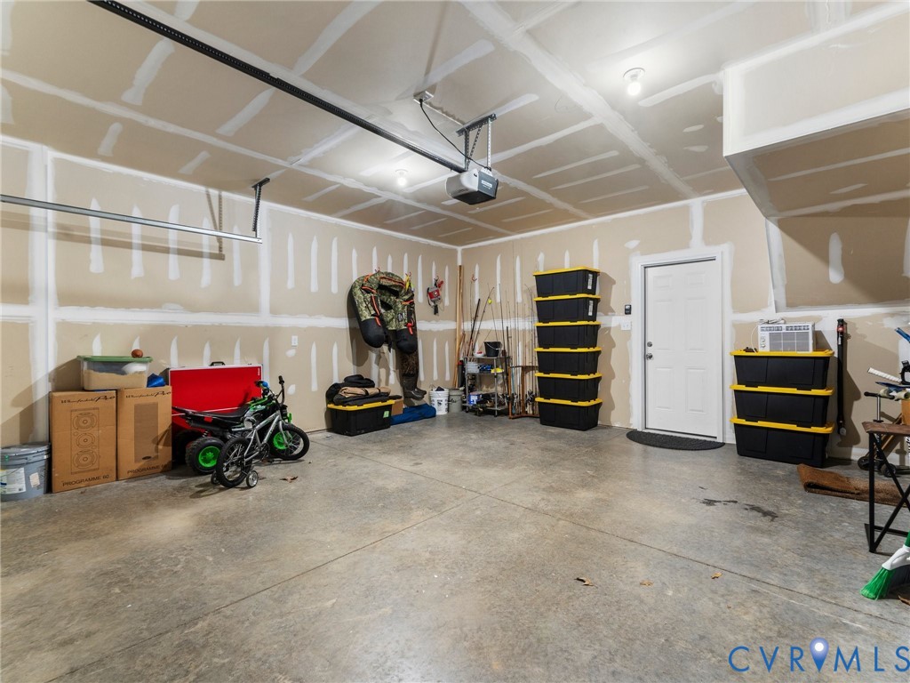 421 Randolph View Dr