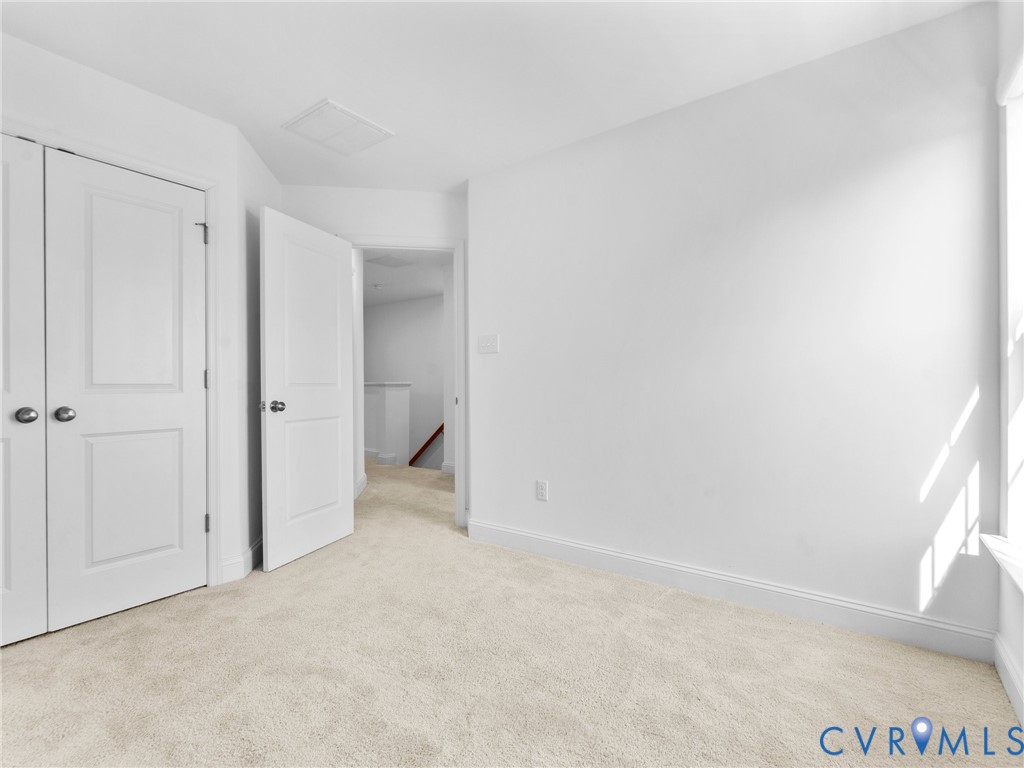 421 Randolph View Dr