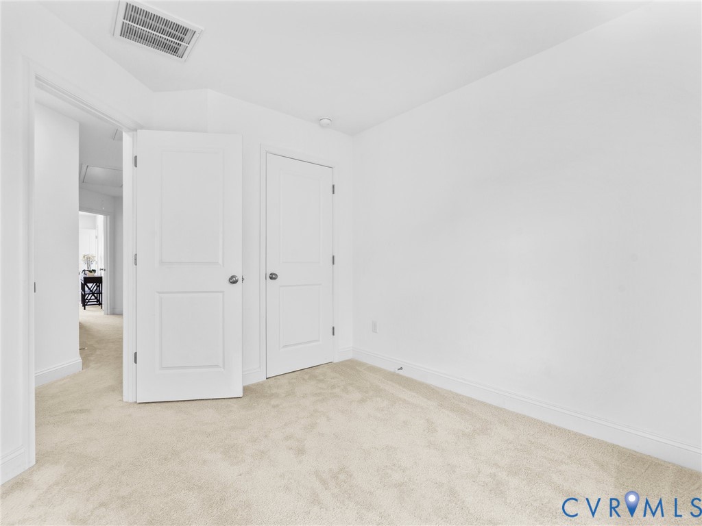 421 Randolph View Dr